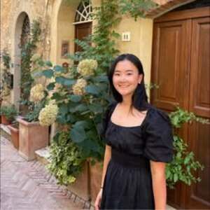 Meet your Posher, Jacqueline